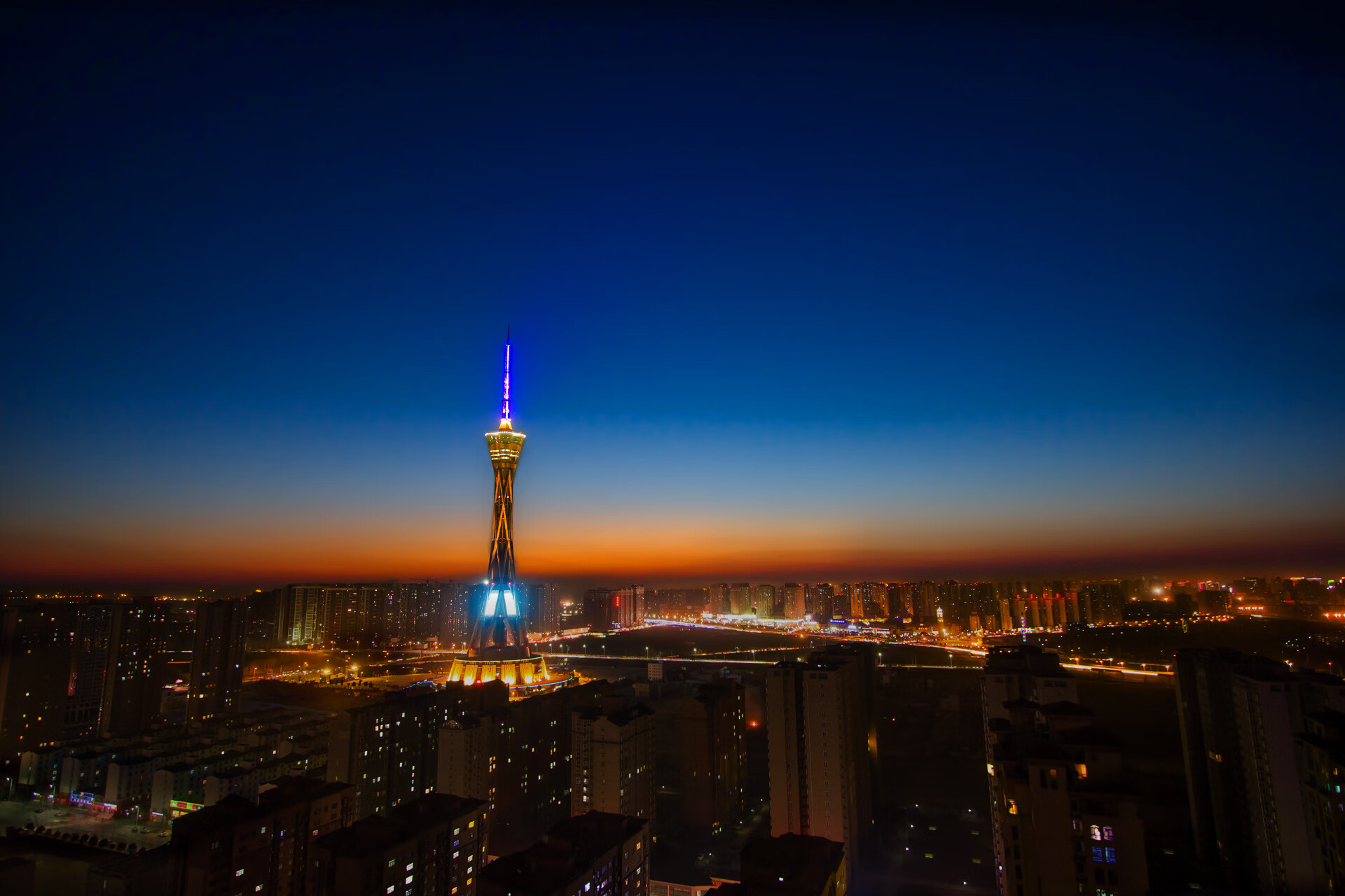 九游-王楚钦赛场表现获赞乒乓球世锦赛，王楚钦2020乒乓球比赛视频