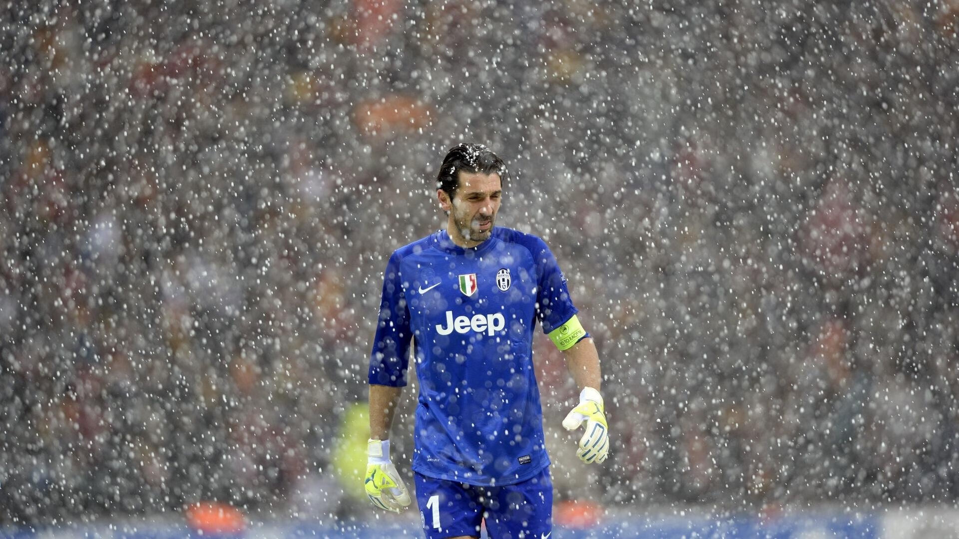 “赛场瞬间：最令人难忘的五大亮点总结”